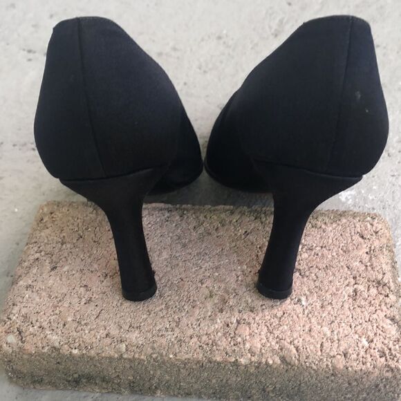 Yves Saint Laurent heels - Picture 5 of 7